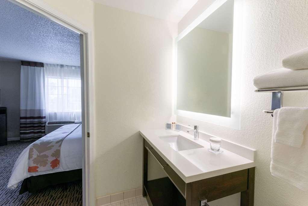 Mainstay Suites Louisville Jeffersontown Habitación foto